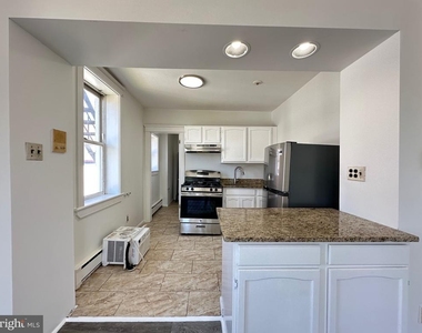 1117 W Main Street - Photo Thumbnail 6