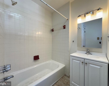 1117 W Main Street - Photo Thumbnail 9