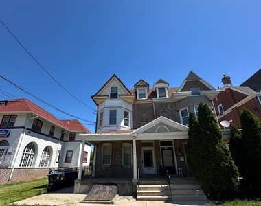 1117 W Main Street - Photo Thumbnail 10