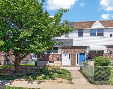 202 Green Street - Photo Thumbnail 1