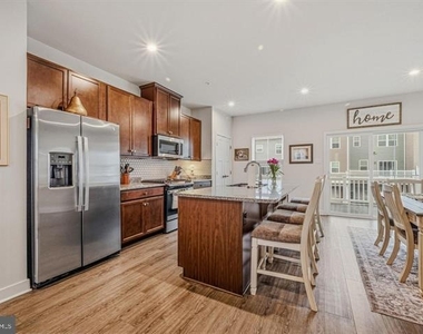 419 Paperbark Square - Photo Thumbnail 7