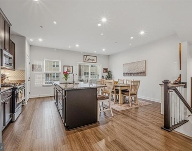 419 Paperbark Square - Photo Thumbnail 6