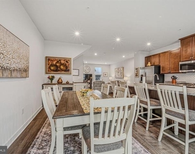 419 Paperbark Square - Photo Thumbnail 8