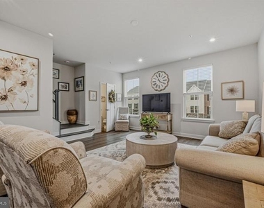419 Paperbark Square - Photo Thumbnail 9