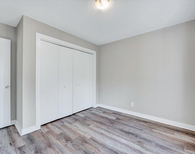 150 Carmichael Court - Photo Thumbnail 18