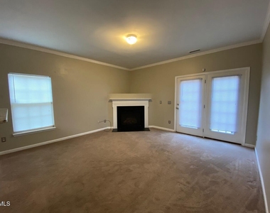 2739 Wyntercrest Lane - Photo Thumbnail 7