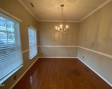 2739 Wyntercrest Lane - Photo Thumbnail 3