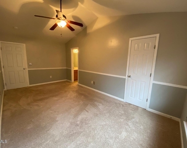 2739 Wyntercrest Lane - Photo Thumbnail 10