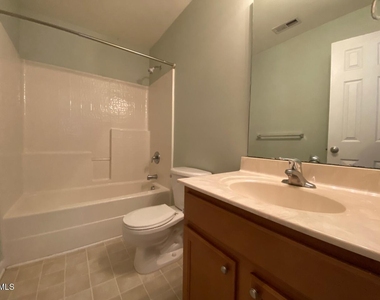 2739 Wyntercrest Lane - Photo Thumbnail 15
