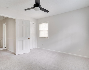 2437 Tilghman Circle - Photo Thumbnail 22