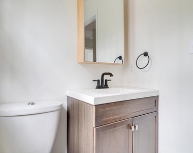 2437 Tilghman Circle - Photo Thumbnail 27
