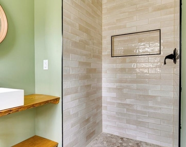 2437 Tilghman Circle - Photo Thumbnail 20