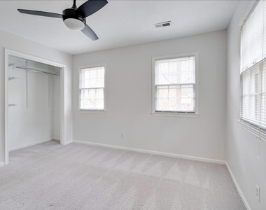2437 Tilghman Circle - Photo Thumbnail 23