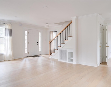 2437 Tilghman Circle - Photo Thumbnail 2