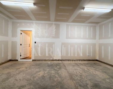 609 Callan View Avenue - Photo Thumbnail 21
