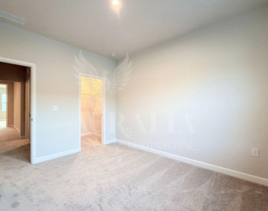 609 Callan View Avenue - Photo Thumbnail 37
