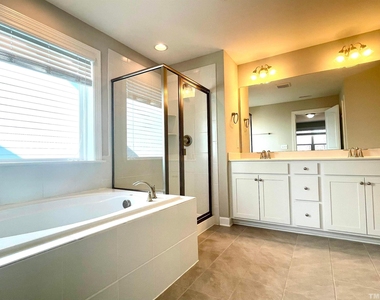 8008 Gilano Drive - Photo Thumbnail 25