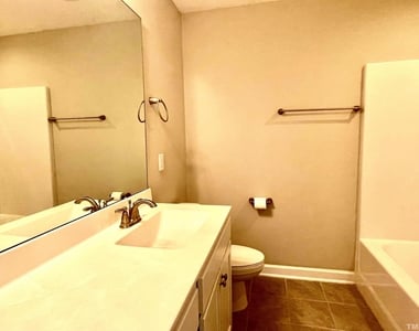 8008 Gilano Drive - Photo Thumbnail 35