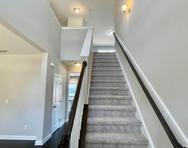 8008 Gilano Drive - Photo Thumbnail 6