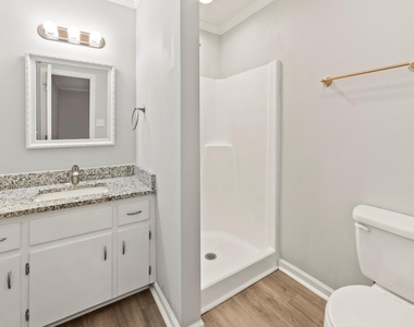 3921 Bamburgh Lane - Photo Thumbnail 20