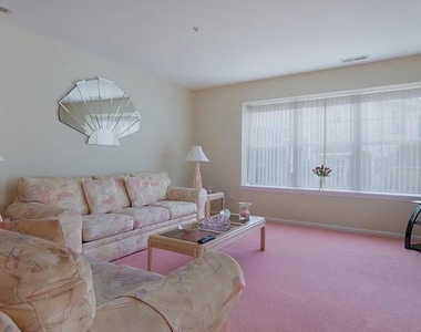 1508 Carol Court - Photo Thumbnail 5