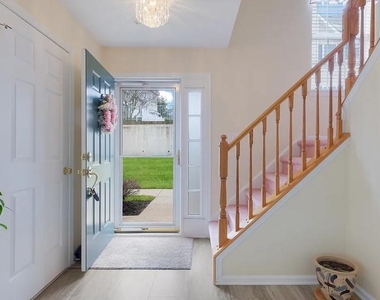 1508 Carol Court - Photo Thumbnail 2