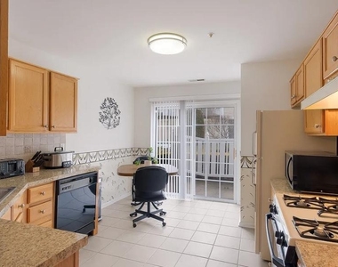 1508 Carol Court - Photo Thumbnail 7