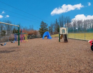 1508 Carol Court - Photo Thumbnail 25