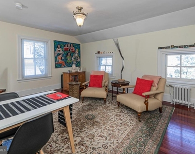 10 Bayard Lane - Photo Thumbnail 8
