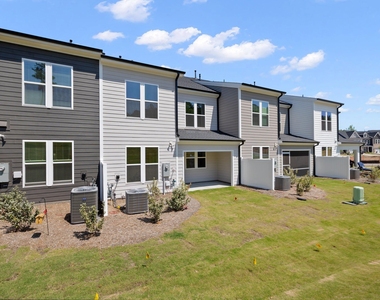 1205 Bell Heather Road - Photo Thumbnail 35