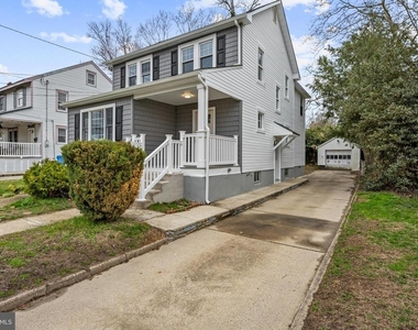 19 Conwell Avenue - Photo Thumbnail 1