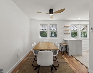 901 Russo Drive - Photo Thumbnail 8