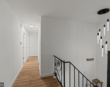 901 Russo Drive - Photo Thumbnail 12