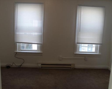 131 Ray Street - Photo Thumbnail 9