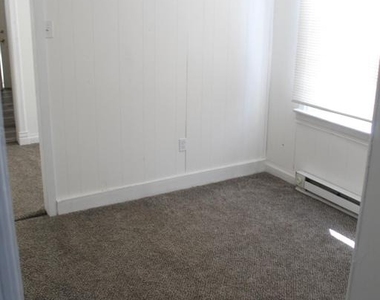131 Ray Street - Photo Thumbnail 10