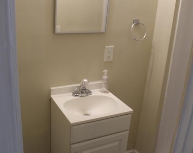 131 Ray Street - Photo Thumbnail 5