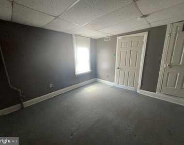 124 Ray Street - Photo Thumbnail 8