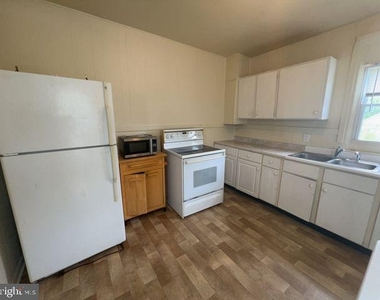124 Ray Street - Photo Thumbnail 5