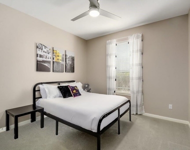 1332 Central Park Ct - Photo Thumbnail 18