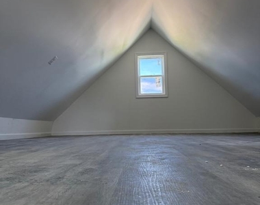 3809 Main Street - Photo Thumbnail 10