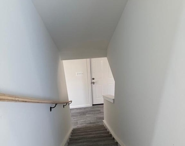 3809 Main Street - Photo Thumbnail 6