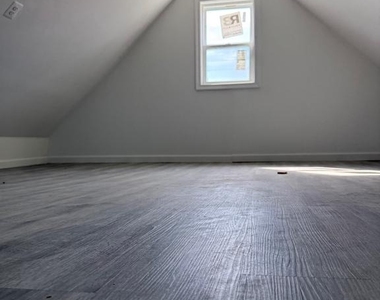 3809 Main Street - Photo Thumbnail 11