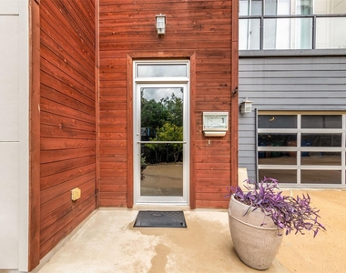 1902 Alegria Rd - Photo Thumbnail 1