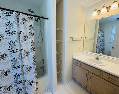 2027 Turtle Point Drive - Photo Thumbnail 16