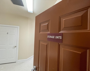 10411 Rosegate Court - Photo Thumbnail 48