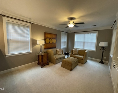 10411 Rosegate Court - Photo Thumbnail 5