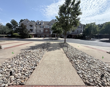 10411 Rosegate Court - Photo Thumbnail 5