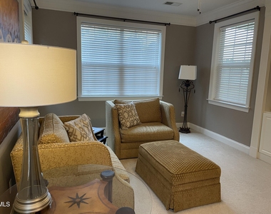10411 Rosegate Court - Photo Thumbnail 6