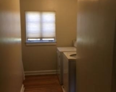 1307 Lark Lane - Photo Thumbnail 30
