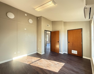 160 Private Road 4352 - Photo Thumbnail 6